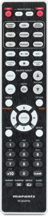 Pilot Marantz RC004PM, czarny, prostokątny, pionowy, przód, liczne okrągłe i prostokątne przyciski, etykiety