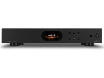 Lettore audio di rete Audiolab 7000N Play nero con schermo centrale che mostra un logo, 6 pulsanti circolari e un pulsante di accensione