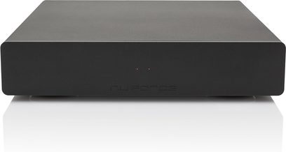Nuforce STA-120 sort effektforstærker, set forfra, rektangulært mat sort kabinet, minimalistisk front med logo