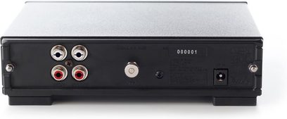 Rega Fono MM MK5 black phono preamp, front view, 4 RCA connectors, 1 rotary knob, 1 switch, 1 digital display