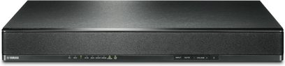 Yamaha SRT-700 soundbar set forfra, sort med tekstureret metaloverflade, centralt LED-display