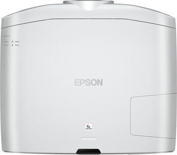 Epson EH-TW9300W hvid videoprojektor, set forfra, afrundet form, Epson-logo, knapper øverst, centreret linse