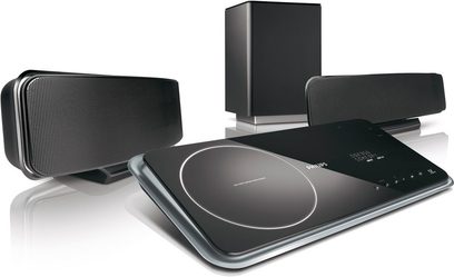 Philips HTS-6515 hjemmebiografsystem bestående af en DVD-afspiller, to satellithøjttalere og en basrefleksboks