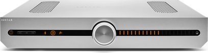 Amplificatore hi-fi stereo Roksan Attessa INT Bluos argento, design essenziale, pulsanti, display LED, griglia metallica forata