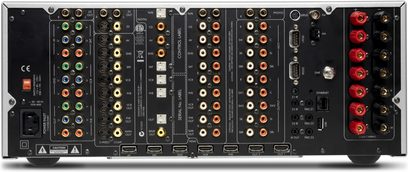 Arcam FMJ AVR600 audio-videforstærker, frontvisning, sort, mange stik og knapper, digitalt display