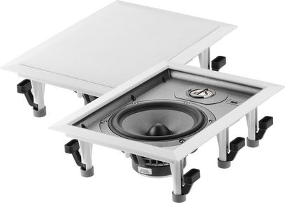Focal Chorus IW 706 V hvide indbygningshøjttalere til loft, set nedefra, med firkantede gittere og runde højttalerenheder