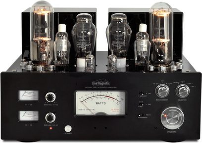 Stereo hi-fi forstærker Line Magnetic LM-845 Premium, set forfra, 4 vakuumrør, skalaer, knapper og stik på forsiden