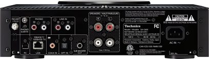 Technics SA-C600 zadnja stran v beli barvi, avdio priključki, LAN, FM antena, priključki za zvočnike in omrežni vhod