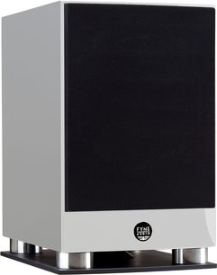 Fyne Audio F500SP hvid lakeret bogreolhøjttaler, set forfra, sort kabinet, sølvfarvet diskant, rundt sort og hvidt logo