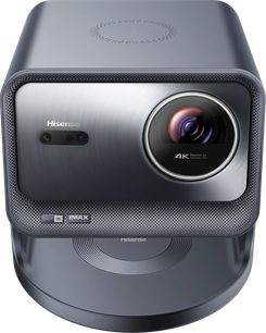 Videoproiector Hisense C2 Pro, vedere din față, carcasă dreptunghiulară gri, lentilă circulară în dreapta, suprafață perforată