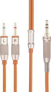 Vier Stereo-Audiokabel mit vergoldeten 3,5-mm-Klinkensteckern, orange und grau geflochtene Ummantelung, zwei Kabel mit den Buchstaben "L" und "R"