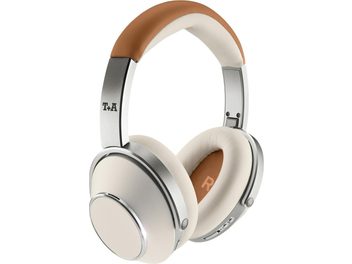 Cuffie hi-fi wireless T+A Solitaire T Cognac color crema e cognac con archetto in metallo argentato rivestito in pelle marrone, padiglioni ovali in plastica satinata abbinati a cuscinetti circumaurali in similpelle avorio, comandi discreti sul lato destro, vista di tre quarti anteriore