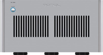 Amplificatore di potenza alta fedeltà Rotel RB-1590 argento, vista frontale, griglia di ventilazione nera, pulsante blu, piedini neri