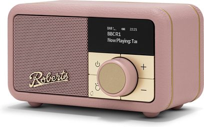 Rosafarbenes vernetztes Lautsprechersystem Roberts Revival Petite 2, genarbtes Kunstleder, perforiertes Gitter, Frontdisplay und -Drehregler, schräge Ansicht