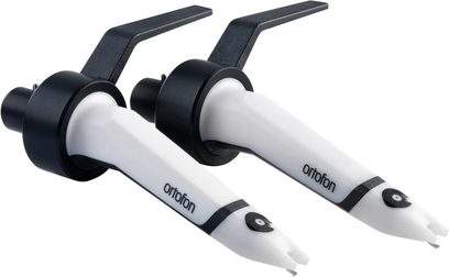To DJ-pladespillerceller fra Ortofon Concorde MKII TWIN SCRATCH i hvid og sort, set ovenfra