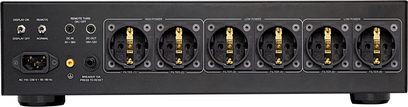Condizionatore di rete Nuprime PURE-AC6, vista posteriore, 6 prese elettriche con contatti dorati, connettori DC, interruttori e fusibile