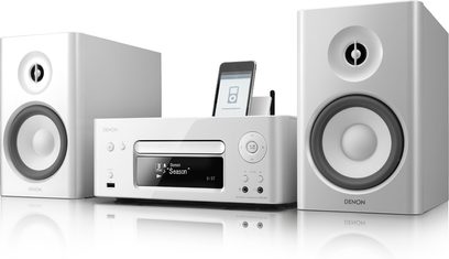 Sistema de música Denon CEOL N7 blanco compuesto por un reproductor de CD/red, dos altavoces y un subwoofer, vista frontal