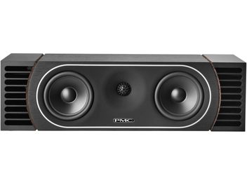 Diffusore centrale PMC ProphecyC nero visto frontalmente, doppio woofer ai lati di un tweeter centrale