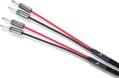 Triangle SYS30A højttalerkabler (2 x 3m) røde og sorte med forsølvede bananstik, set ovenfra på hvid baggrund