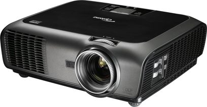 Optoma EW766 sort videoprojektor set forfra, projektionslinse, ventilationsriste på siderne, kontrolknapper på toppen
