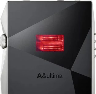 Astell&Kern SP4000T audiofil müzik çalar, ışıklı kırmızı pencereli ve gümüş yan kadranlı, siyah fasetli arka yüz