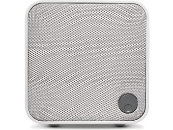 Altoparlante hi-fi compatto Cambridge Audio MSX 10 bianco visto di fronte con griglia a rete bianca e manopola nera