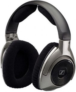 Åbent hi-fi hovedsæt Sennheiser HDR180, set fra tre kvarter, sort hovedbøjle og ørepuder, sølvfarvede ørekopper, indbygget mikrofon på højre ørekop