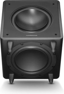 Cambridge Audio MSX Sub 300 subwoofer i sort, set fra oven med højttalere på toppen og forsiden