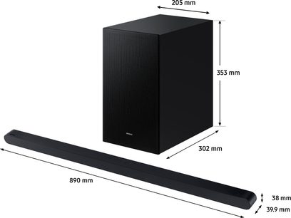 Rektangulær sort Samsung HW-S710D soundbar med dimensioner, set forfra og fra siden på hvid baggrund