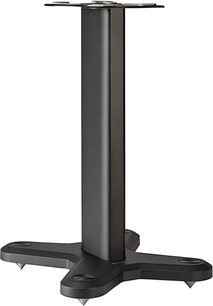 Monitor Audio ST-2 svart högtalarstativ i metall, rektangulär pelare och korsformad bas med spikes, sedd snett framifrån