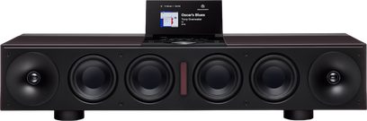 Primare Allt-i-Ett allt-i-ett hi-fi-system i svart metall, vy framifrån, 5 främre högtalare och uppfälld display