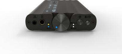 Convertitore audio portatile iFi Audio xDSD Gryphon nero, pannello frontale con grande manopola centrale, prese cuffie e spie luminose