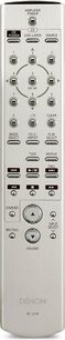 Denon RC-1173 sølvfarvet fjernbetjening med knapper til cd-afspiller, LED-display, kildevælger og afspilningskontroller