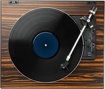 Gramofon Rekkord Audio F400 macassar s přenoskou 2M red, pohled shora, černý talíř, stříbrné raménko, tlačítka a ovládací kolečko na pravé straně