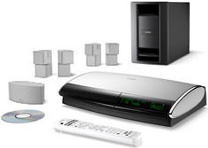 Sistema home theater Bose Lifestyle 48 nero composto da un lettore DVD, 4 diffusori cubici grigi, un telecomando e un subwoofer