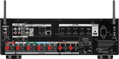 Denon AVR-X1600H sort hjemmebiografsforstærker, set forfra, med lyd- og videostik, knapper og drejeknapper til justering