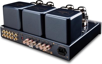 Cayin CS-100A KT88 integrert stereo rørforsterker, sølvfarget metallchassis, bakre trekvartsvy som viser tre store kubiske transformatordeksler, synlige stående rør og bakpanel utstyrt med høyttalerterminaler, forgylte RCA-innganger og strømkontakt
