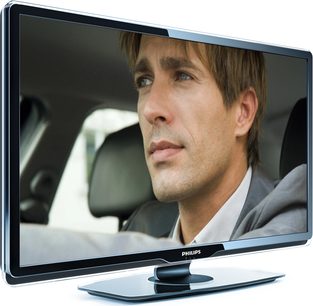 Philips 47PFL8404H-fladskærm, der viser ansigtet af en kortbåret, brunhåret mand i en bil, set fra siden