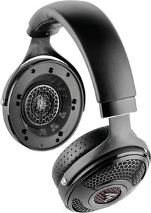 Open hi-fi hoofdtelefoon Focal Utopia 2022 zwart, zijaanzicht links, ronde oorschelpen met hexagonaal rooster, lederen geperforeerde hoofdband