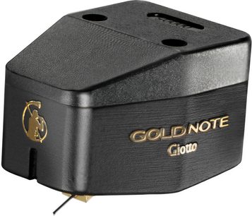 Hi-fi-pickup til pladespiller Gold Note Giotto i sort, set i trekvart vinkel med guldfarvet tekst og synlig nål