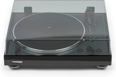 Thorens TD 102 A sort blankpoleret pladespiller, set ovenfra, lukket låg, sort pladebakke, tonarm, knapper og kontakt