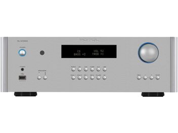 Rotel RA-1572MKII hõbedane integreeritud stereo hi-fi võimendi, vaade eest, helitugevuse nupp paremal, keskel ekraan, juhtnupud allosas