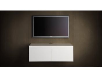 Unnu Classic Series Model 220 ses ve video mobilyası, beyaz ahşap, kulpsuz iki kapılı, önden görünüm, duvar montajı