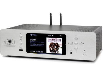 Atoll Electronique Mini Streamer MS120 ezüst színű hálózati audiólejárat, előlről nézve, a "Stuffy" című szám megjelenítése Milt Jacksontól
