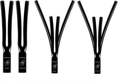 Zubehör für Audioquest-Kabel Rocket 44 SBW schwarz mit 2 gespreizten Enden und weißen Aufschriften