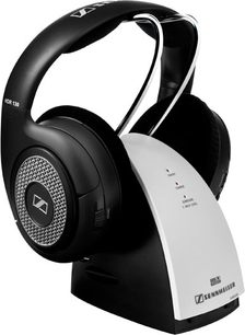 Åbent hi-fi hovedsæt Sennheiser RS-130, set fra venstre trekvartersvinkel, sort hovedbøjle, sorte og grå ørepuder, indbygget mikrofon på venstre ørepude