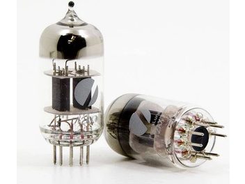 To 12AX7 PrimaLuna elektronrør, gennemsigtigt glas, sølvfarvede sokler med flere ben