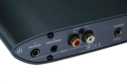 Højkvalitets hovedtelefonforforstærker iFi Audio ZEN CAN 3, bagside, røde og hvide RCA-stik, 6,35 mm jackstik