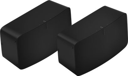 Due diffusori connessi Sonos Five neri opachi rettangolari compatti, affiancati, con la parte frontale piana e la griglia