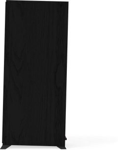 Enceinte colonne Klipsch R-605FA noire, vue de face, tissu acoustique recouvrant la face avant sur toute la hauteur